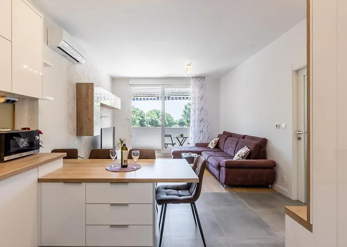 Apartment Ema 3